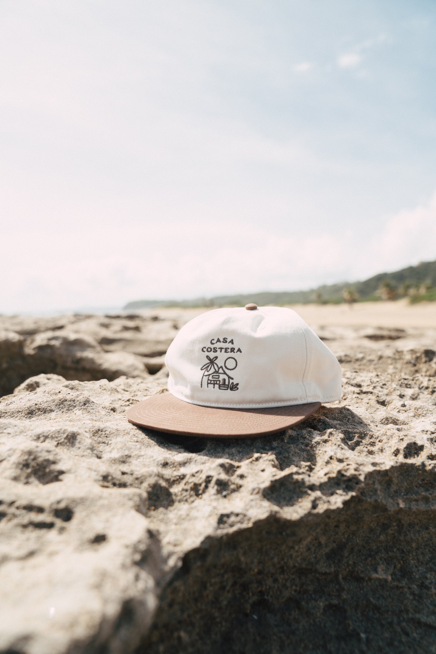 Tu Casa Two Tone Hat