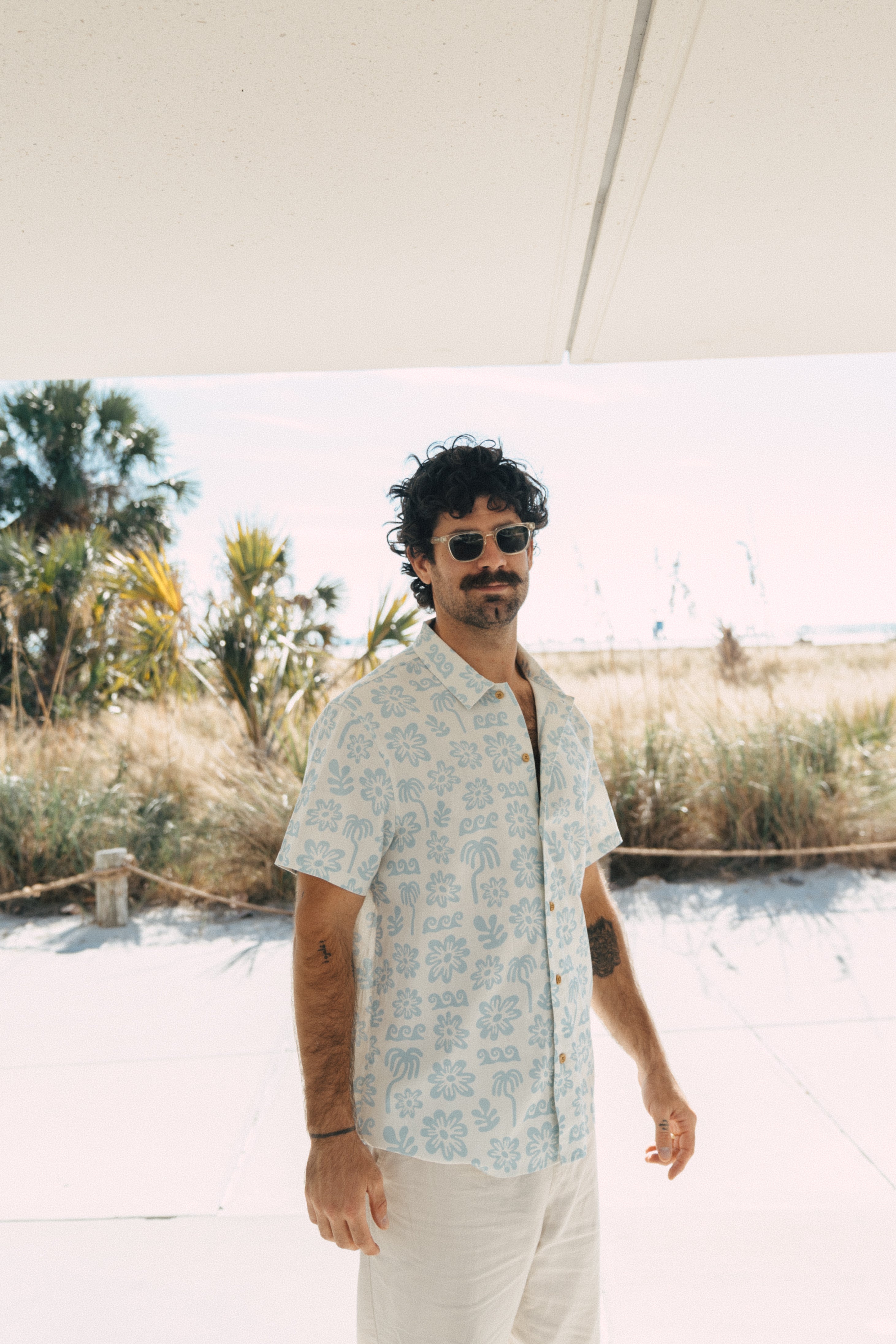 Verano Button Up