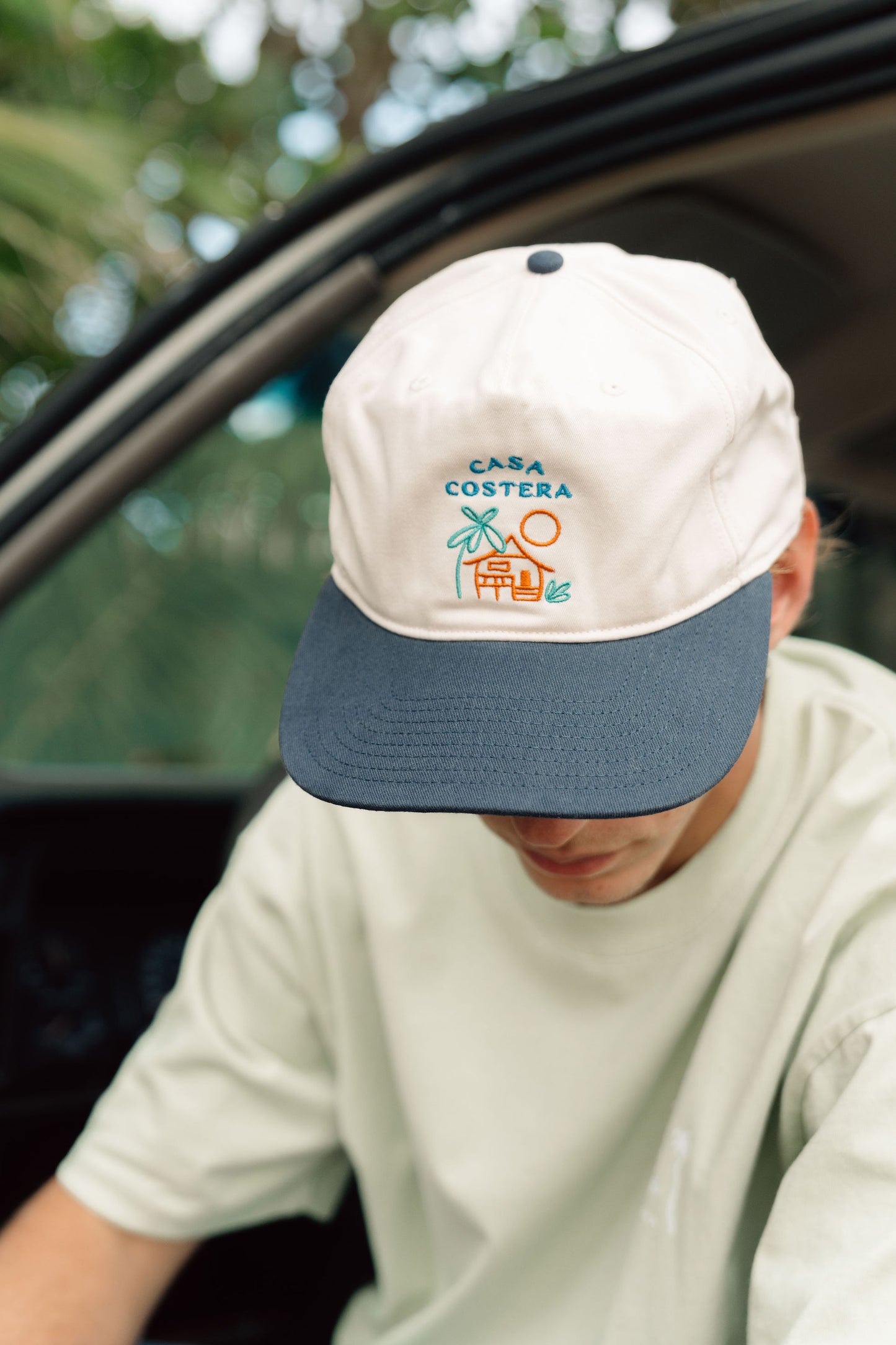 Tu Casa Two Tone Hat